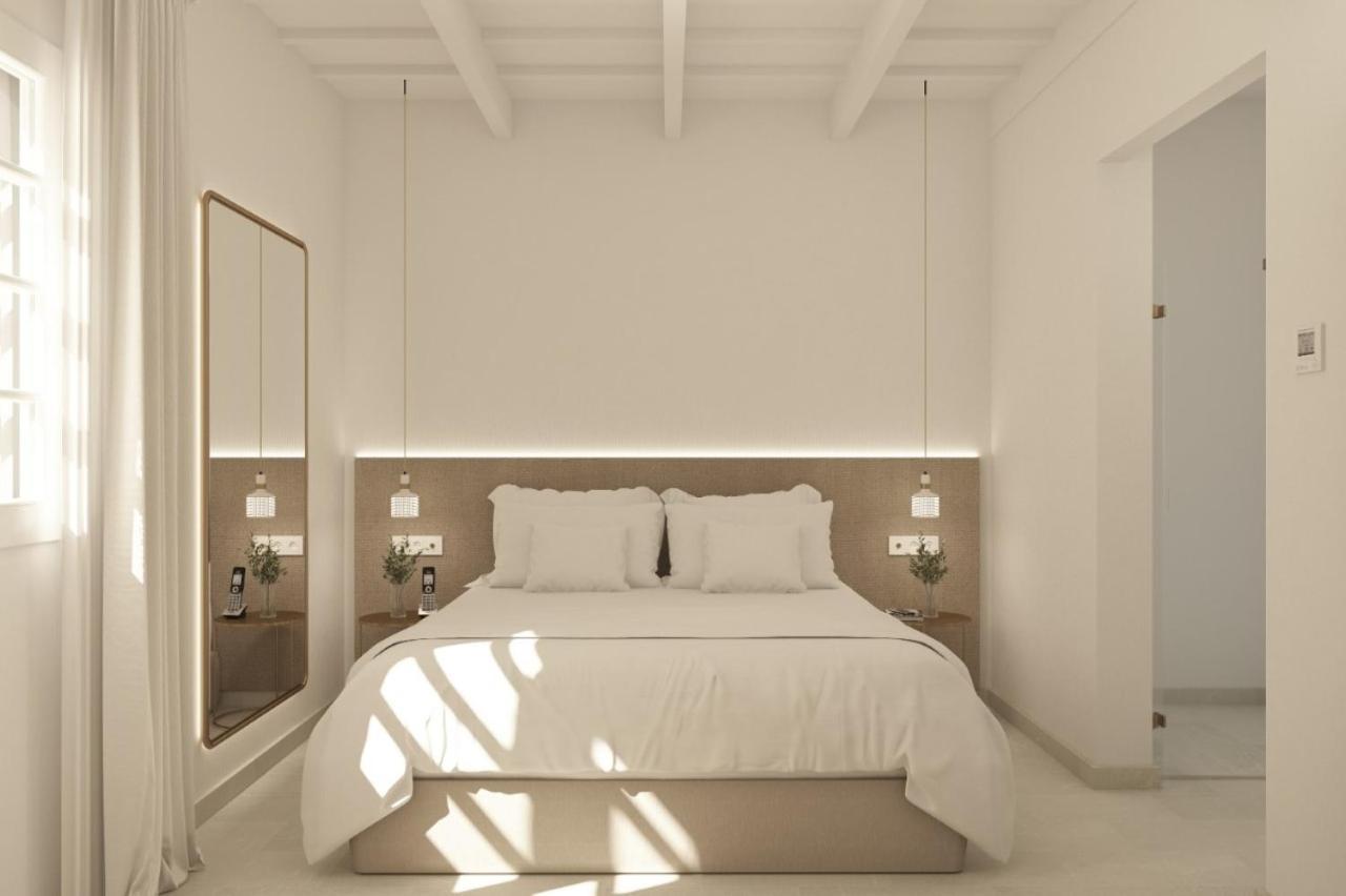 Llonga'S 7Th Hotell Ciutadella  Exteriör bild