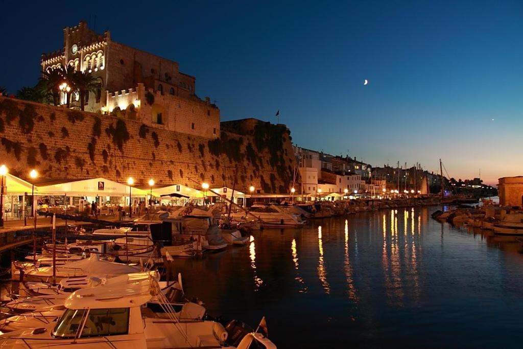 Llonga'S 7Th Hotell Ciutadella  Exteriör bild